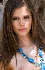 ������� ��� ������� � Little Caprice (15 ����)