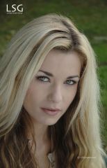 �������� ���� Mia � �������� ����� (16 ����)