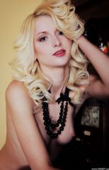 ������� ������� ��������������� ��������� Adelia (18 ����)