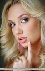 ������� � ����������� ����� ���� Dame Wright (32 ����)