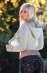 ����������� � ������������ �������� ������� Bibi Jones (18 ����)