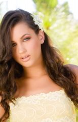 ������� �� ������� ����������� ����� Georgia Jones (16 ����)