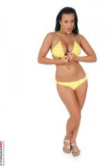 ��������� �������� ���������� ����� ������������ Carmen Croft (15 ����)