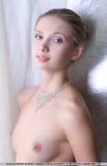 ����������� ����������� � �������� Augusta Crystal (16 ����)