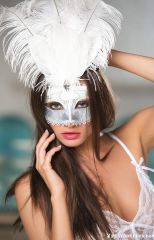 �������� ������������ ������� ����� Michaela Isizzu (30 ����)