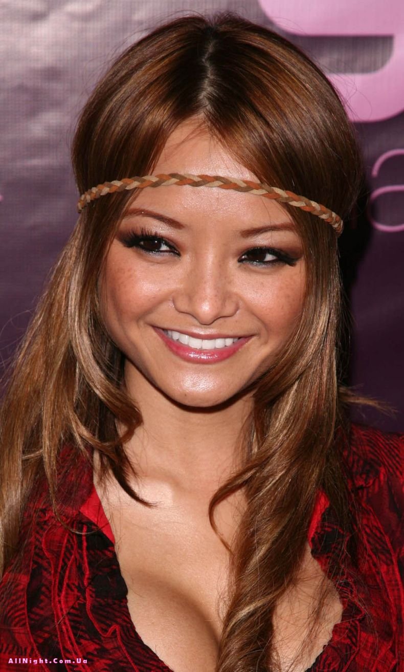 Tila Tequila (9 )