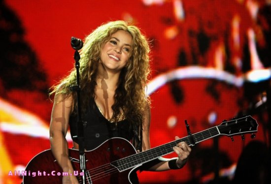 Shakira (20 )