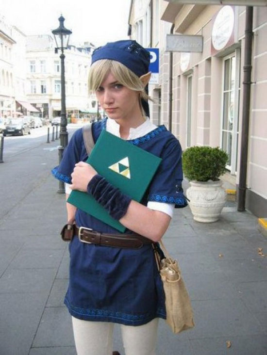 Фанатки японской игры Legend of Zelda на Nintendo Vii (24 фото)