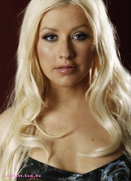   Christina Aguilera (6 )