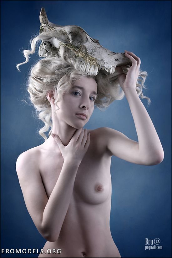 Смазливое лицо интересной девицы (15 фото эротики) » Порно фото и голые девушки в эротике